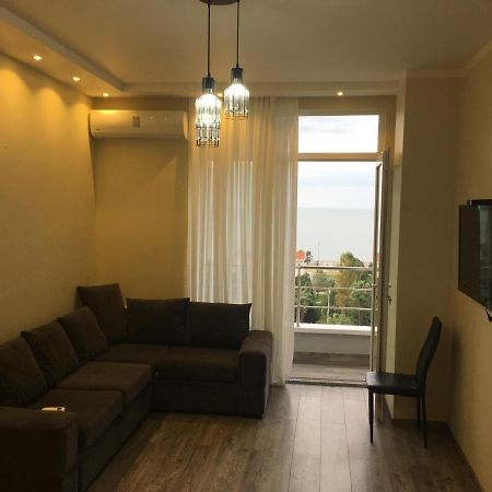 Apartment On Khimshiashvili 11A Batum Dış mekan fotoğraf