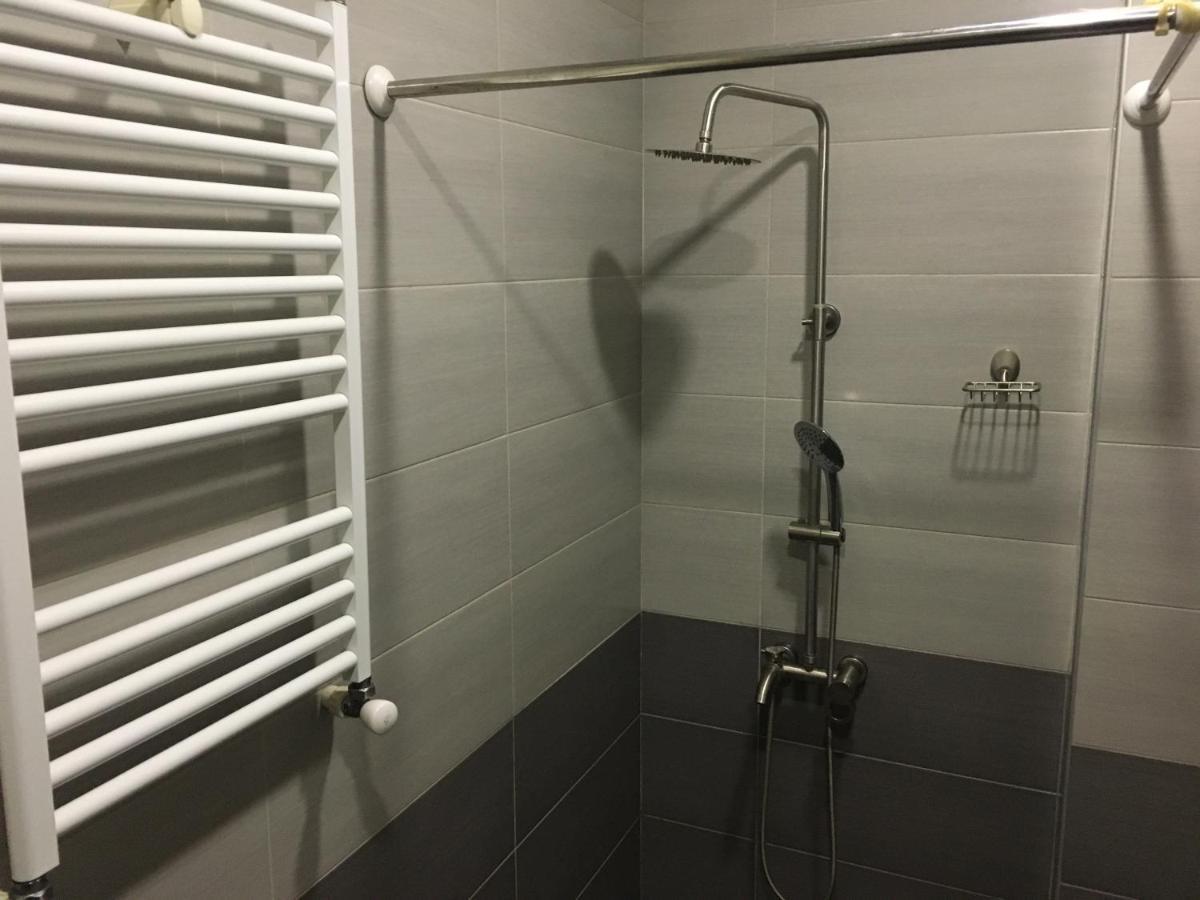Apartment On Khimshiashvili 11A Batum Dış mekan fotoğraf
